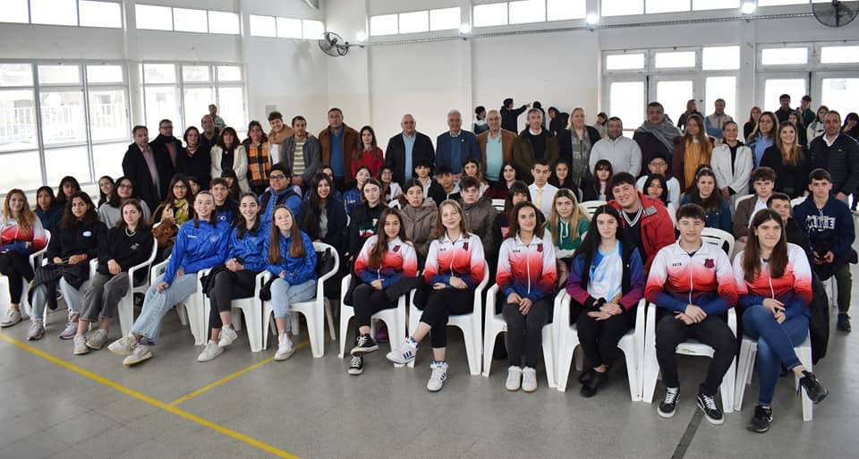 El Intendente Zara participó del acto en conmemoración del Día Nacional de la Juventud