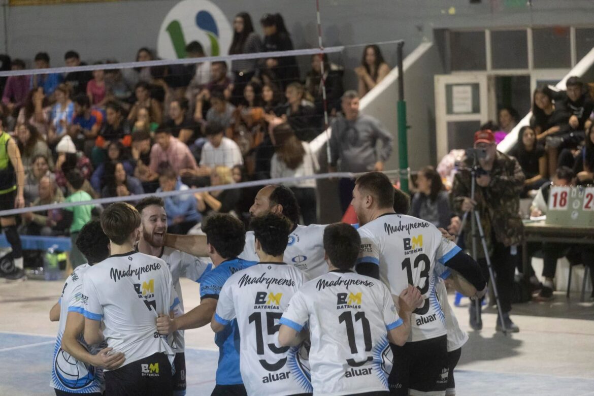 DOMINGO DE FINAL DE LA LIGA MUNICIPAL DE VOLEY