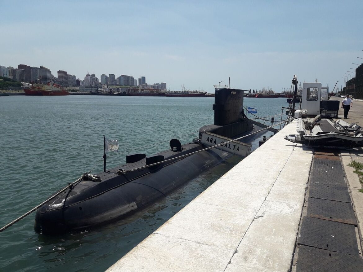 Aprobada licitación para la adquisición de materiales para tareas de mantenimiento en el submarino clase U209/1200 ARA «Salta».