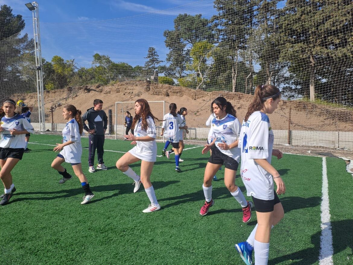 JUEGOS BONAERENSES 2024: LAS CHICAS DE VILLALONGA GANARON Y VAN AL INTERREGIONAL