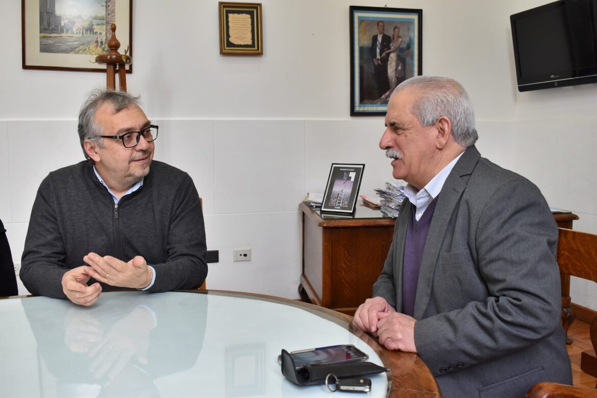 EL INTENDENTE MARINO RECIBIÓ AL SUBSECRETARIO DE EDUCACIÓN BONAERENSE