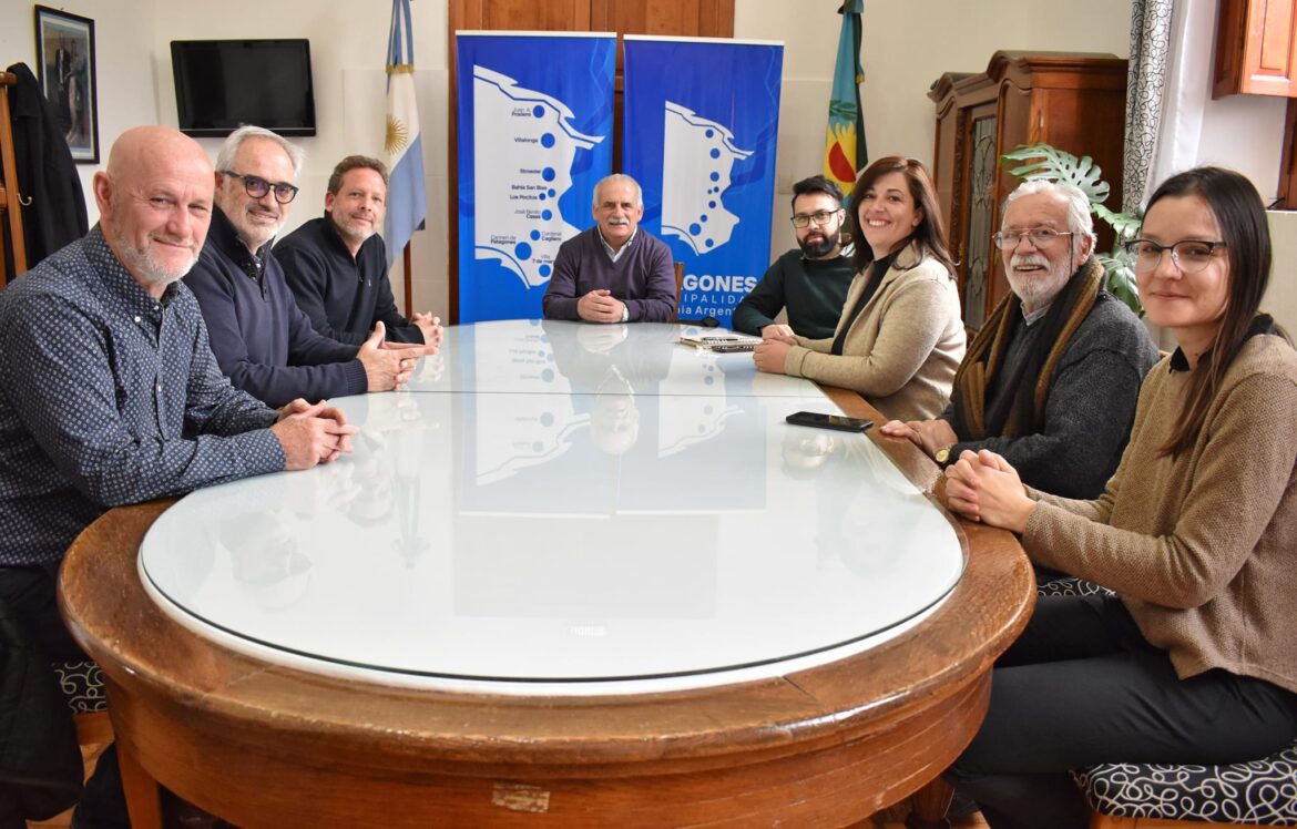 EL INTENDENTE MARINO RECIBIÓ A REFERENTES DE LA PROVINCIA