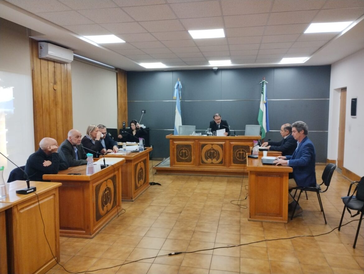 Techo Digno en Bariloche: la causa sigue en el ámbito provincial y sobreseyeron a un empresario con deterioro psíquico irreversible