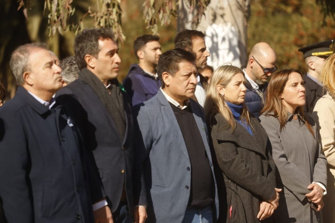 Representantes del Deliberante en acto por Sarmiento