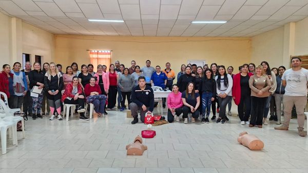 PREVENCIÓN: SE REALIZÓ EN STROEDER EL TALLER DE RCP «MANOS AL RESCATE»