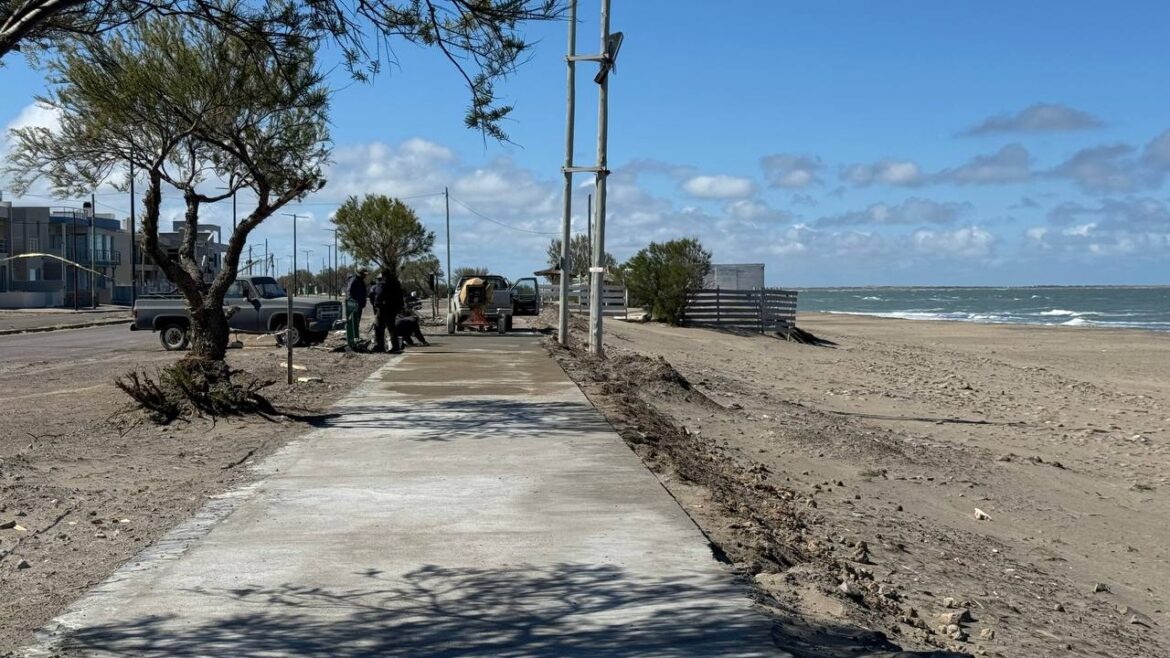 TRABAJOS DE MEJORAS Y MANTENIMIENTO EN EL BALNEARIO EL CÓNDOR