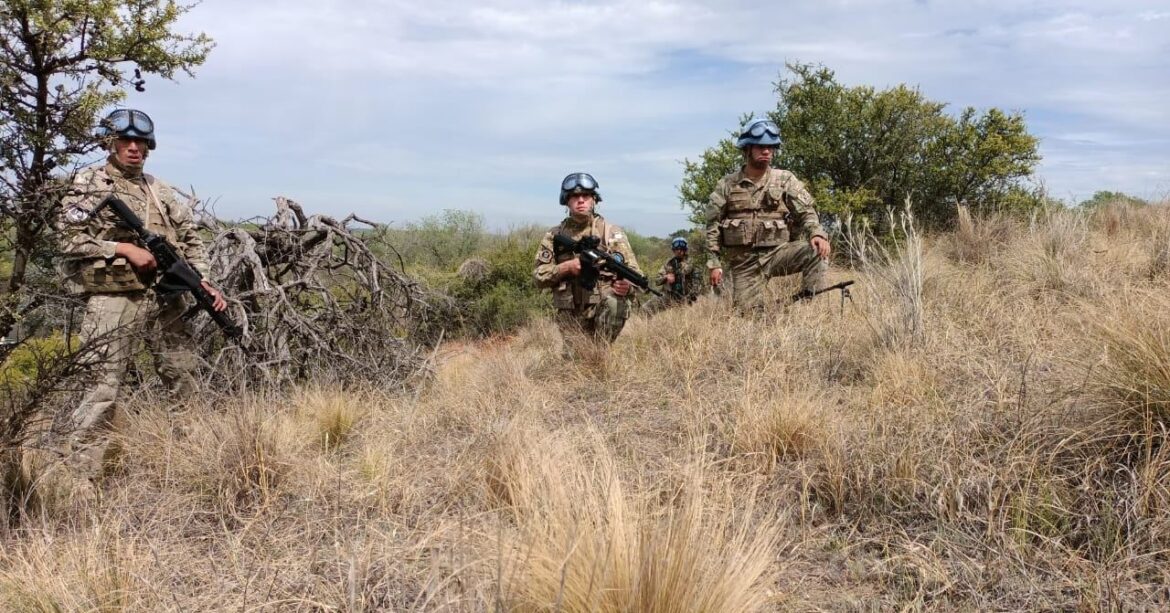 Regimiento de Infantería Mecanizado 12