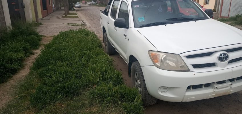 Policía recuperó dos camionetas robadas en Cipolletti y Viedma