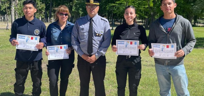 La Policía de Río Negro cuenta con sus primeras mujeres torristas y antenistas