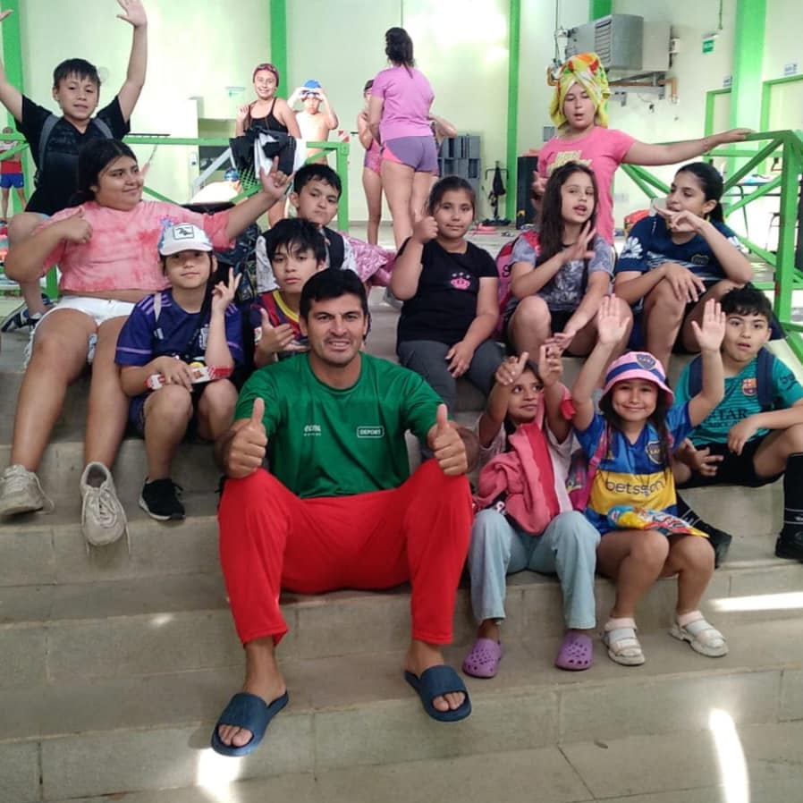 NIÑOS Y NIÑAS DISFRUTARON DE UNA JORNADA DEPORTIVA Y RECREATIVA