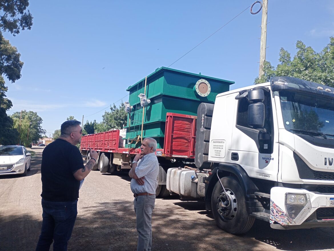 EL INTENDENTE MARINO DESTACÓ LA CONCRECIÓN DE IMPORTANTE OBRA PARA EL SUMINISTRO DE AGUA EN VILLALONGA Y STROEDER