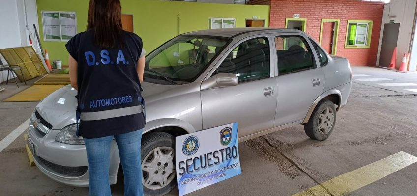 En verificación vehicular secuestran por el delito de “mellizo”