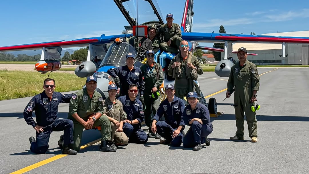 El día de ayer el Centro de Ensayos en Vuelo (CEV) comenzó con las evaluaciones en vuelo de los pods FN Herstal HMP400.