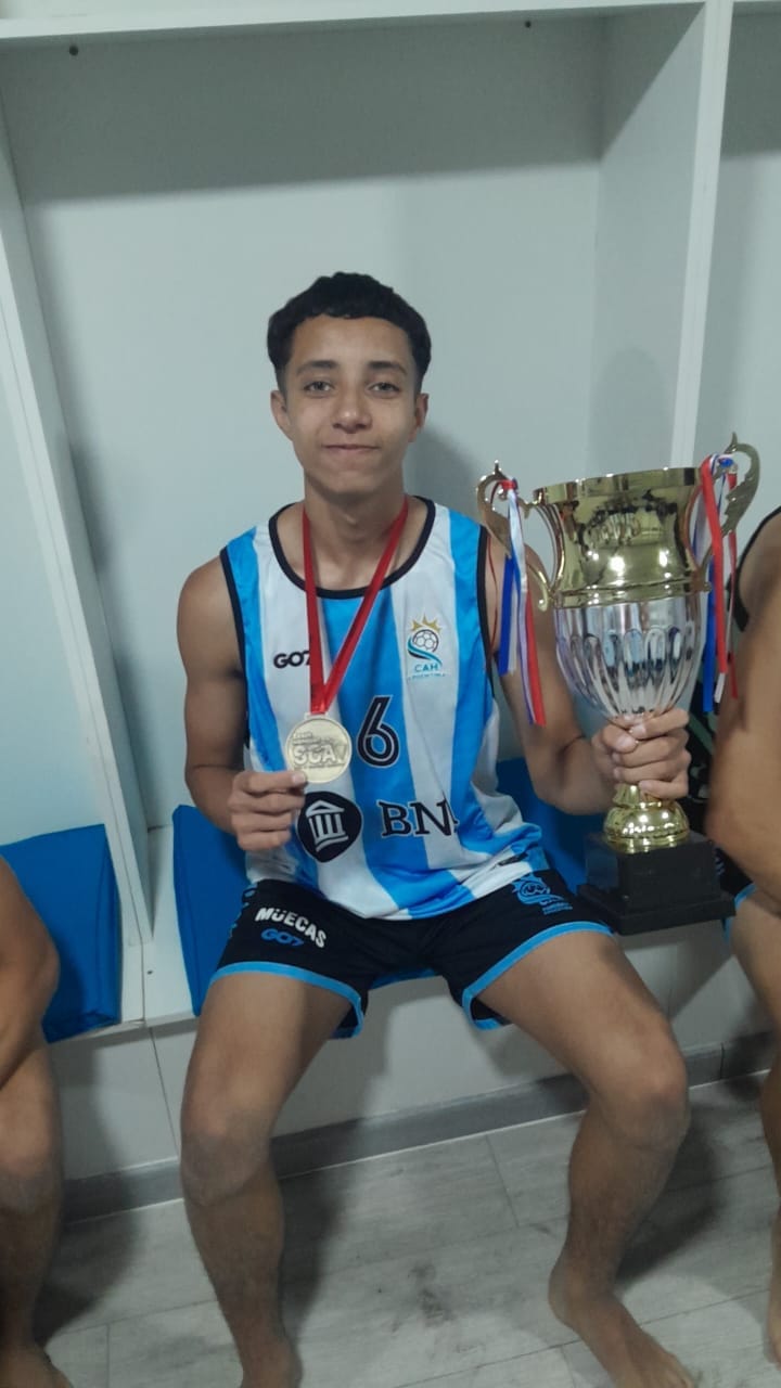 CON UN JUGADOR DE PATAGONES ARGENTINA SALIÓ CAMPEÓN EN BEACH HANDBALL