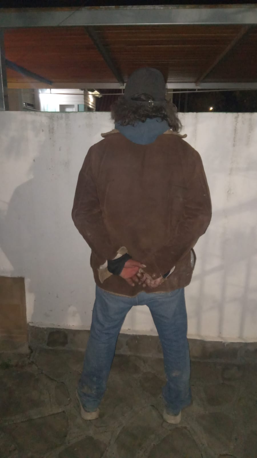 Dos personas fueron aprehendidas en distintos procedimientos policiales